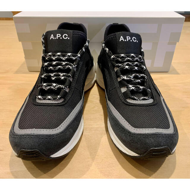 A.P.C(アーペーセー)の⭐︎新品未使用⭐︎A.P.C  Run Around スニーカー 36 レディースの靴/シューズ(スニーカー)の商品写真