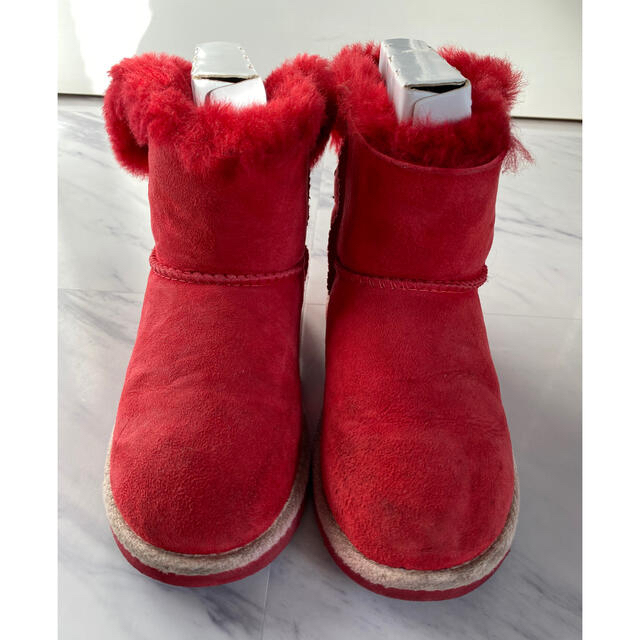 UGG(アグ)のuggムートンブーツ　ショート キッズ/ベビー/マタニティのキッズ靴/シューズ(15cm~)(ブーツ)の商品写真