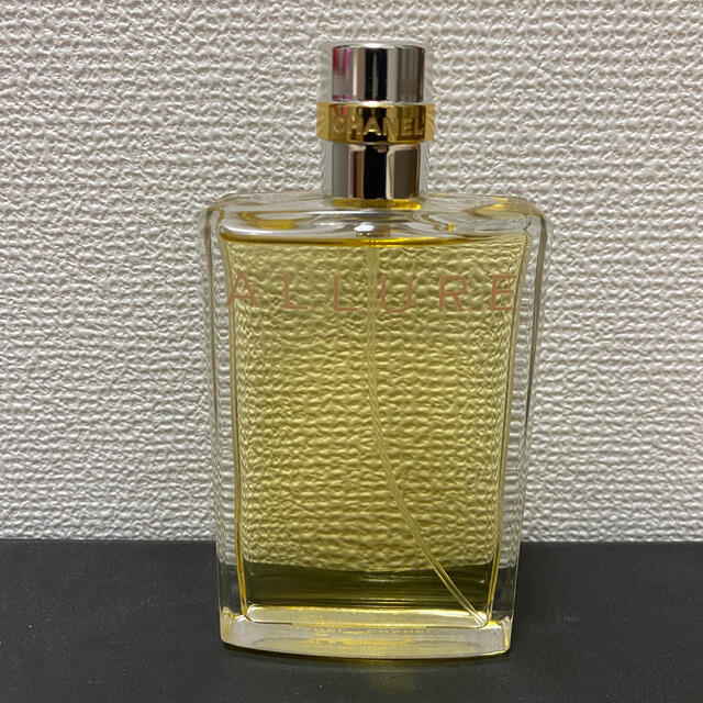 CHANEL(シャネル)の新品未使用　シャネル　アリュール　香水　100ml コスメ/美容の香水(香水(女性用))の商品写真