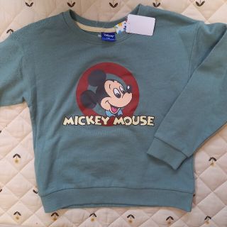 ディズニー(Disney)の【新品未使用】赤丸 ミッキートレーナー(Tシャツ/カットソー)