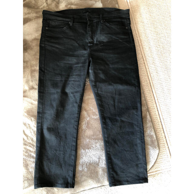 UNIQLO(ユニクロ)のユニクロ　シガレットジーンズ黒 レディースのパンツ(デニム/ジーンズ)の商品写真