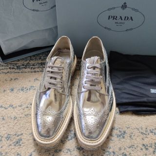 プラダ(PRADA)のプラダ ウイングチップシューズ スニーカー 35 未使用(ローファー/革靴)