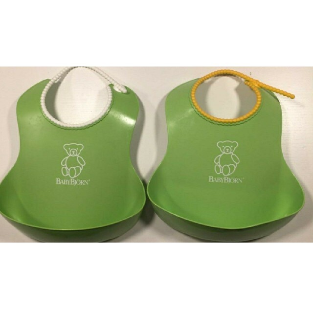 BABYBJORN(ベビービョルン)の【専用です】ビョルンのエプロン セット キッズ/ベビー/マタニティの授乳/お食事用品(お食事エプロン)の商品写真