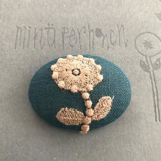 ミナペルホネン(mina perhonen)のミナペルホネン bonheur ブルー ブローチ ハンドメイド (コサージュ/ブローチ)