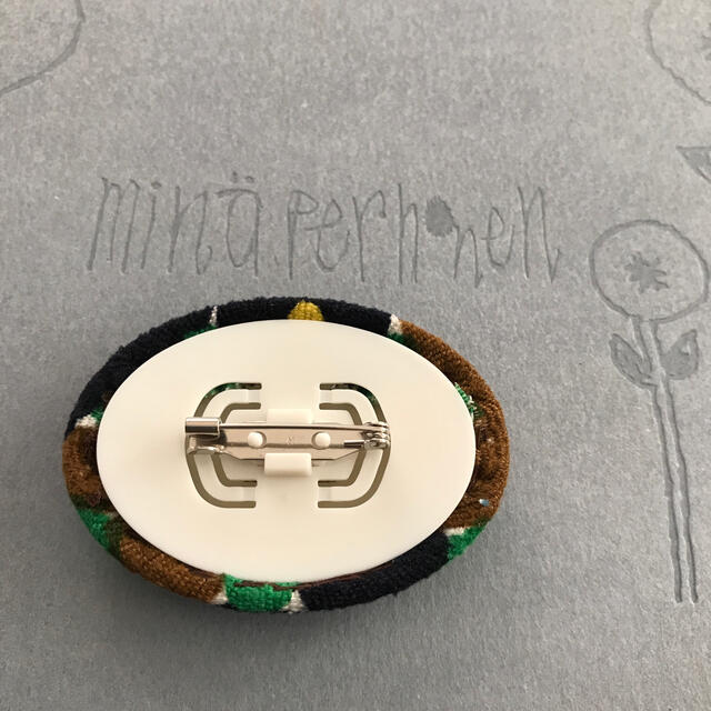 mina perhonen(ミナペルホネン)の歳末SALE！！ミナペルホネン forest ring ブローチ ハンドメイド  ハンドメイドのアクセサリー(コサージュ/ブローチ)の商品写真