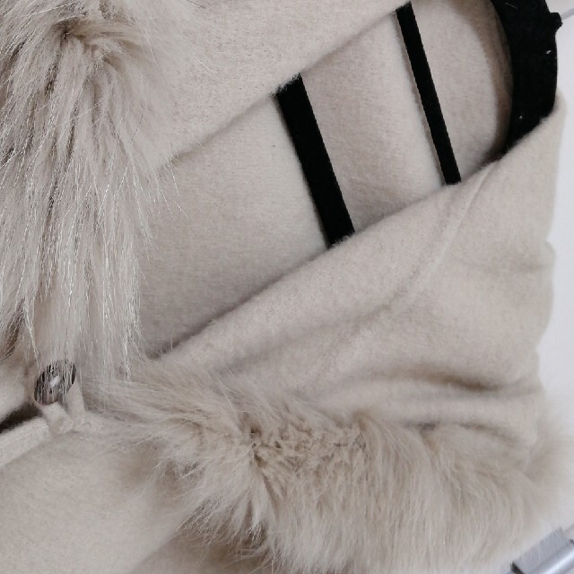 ROSE BUD(ローズバッド)の☺️2021年2月再値下げしました♡ROSE BUDショールコート送料無料 レディースのジャケット/アウター(毛皮/ファーコート)の商品写真