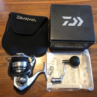 ダイワ(DAIWA)のkenji様専用　Daiwaダイワ　12キャタリナ4000 スピニングリール(リール)