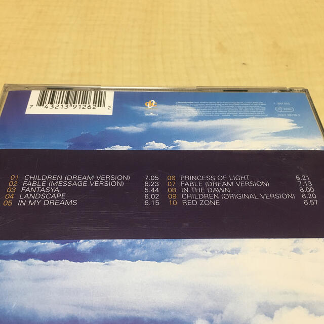 DREAMLAND / ROBERT MILES 輸入盤 エンタメ/ホビーのCD(ポップス/ロック(洋楽))の商品写真