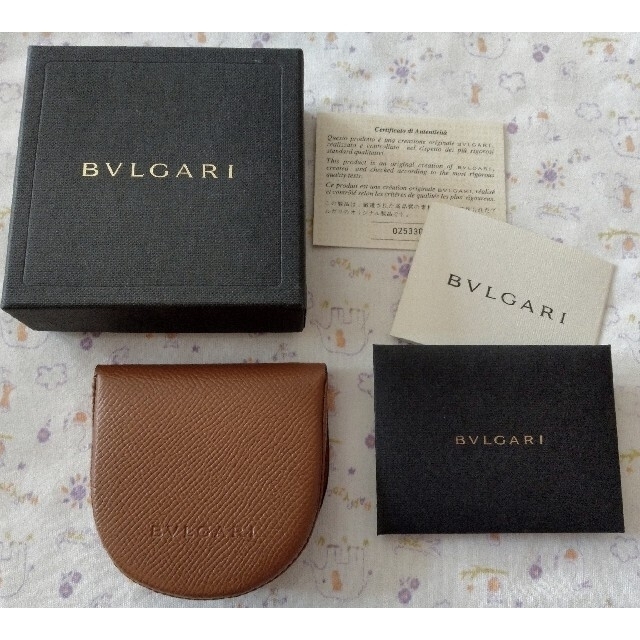 BVLGARI(ブルガリ)の【新品】ブルガリ　BVLGARI　コインケース　小銭入れ　ブラウン　馬蹄形 メンズのファッション小物(コインケース/小銭入れ)の商品写真