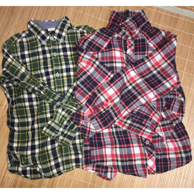 BACK NUMBER(バックナンバー)のシャツ130  2枚セット　　　　（38） キッズ/ベビー/マタニティのキッズ服男の子用(90cm~)(Tシャツ/カットソー)の商品写真