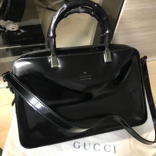 良好品】 GUCCI ショルダーバッグ エナメル 黒 ハンドバッグ ...