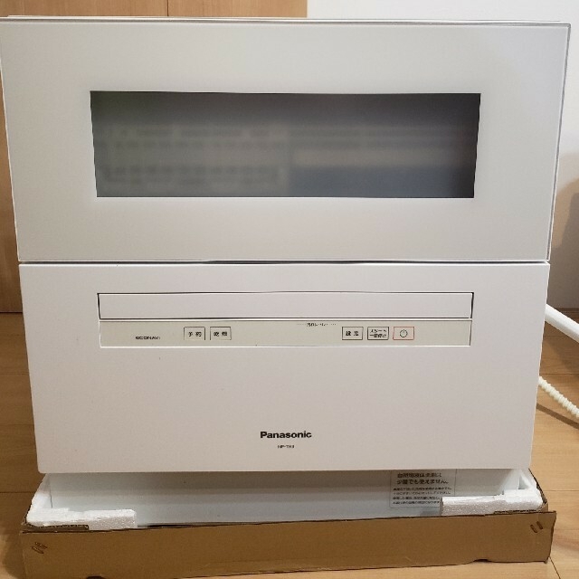 お気に入りの Panasonic - 食洗機 Panasonic [2019年製]NP-TH3-W