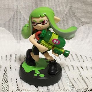 ニンテンドースイッチ(Nintendo Switch)のスプラトゥーン アミーボ amiibo ガール グリーン 限定カラー フィギュア(ゲームキャラクター)