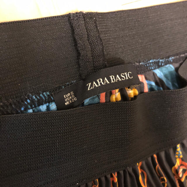 ZARA(ザラ)のZARAのプリーツスカート レディースのスカート(ひざ丈スカート)の商品写真