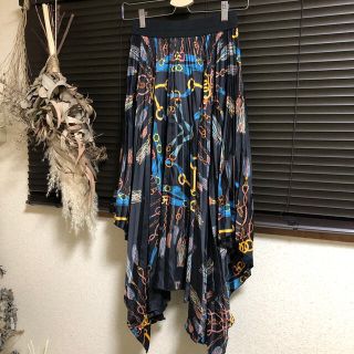 ザラ(ZARA)のZARAのプリーツスカート(ひざ丈スカート)