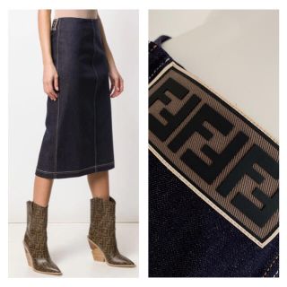 フェンディ(FENDI)のFENDI 2019ss  FFロゴパッチ　デニム　ミモレ丈スカート (ロングスカート)