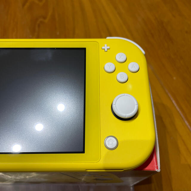 Nintendo Switch Lite イエロー