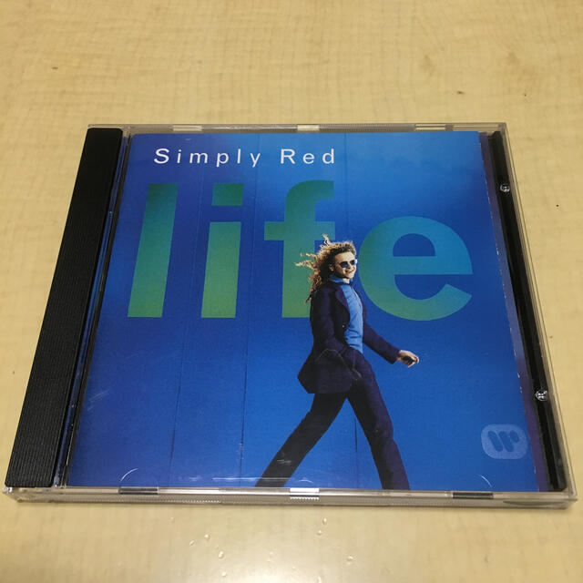 Life / Simply Red 輸入盤 エンタメ/ホビーのCD(ポップス/ロック(洋楽))の商品写真