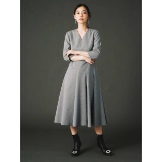 フォクシー(FOXEY)の美品★セルフォード　CELFORD ツイストデザインワンピース　千鳥柄　36(ひざ丈ワンピース)