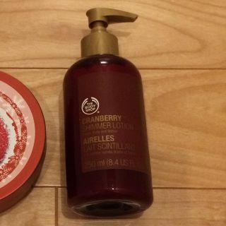 ザボディショップ(THE BODY SHOP)のBODY SHOP♡期間限定クランベリー(ボディローション/ミルク)