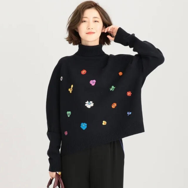 フローラルリバー　刺繍　ニット　セーター　Paul Smith ポールスミスレディース