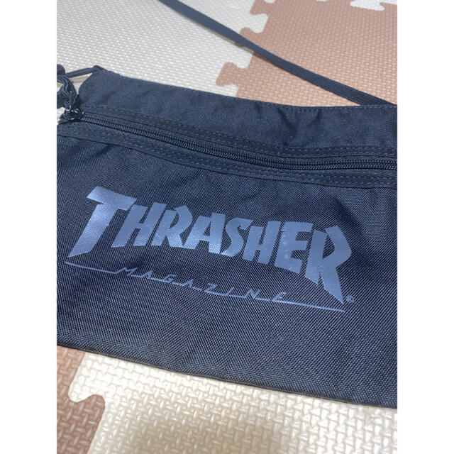 THRASHER(スラッシャー)のTHRASHER サコッシュ メンズのバッグ(ショルダーバッグ)の商品写真