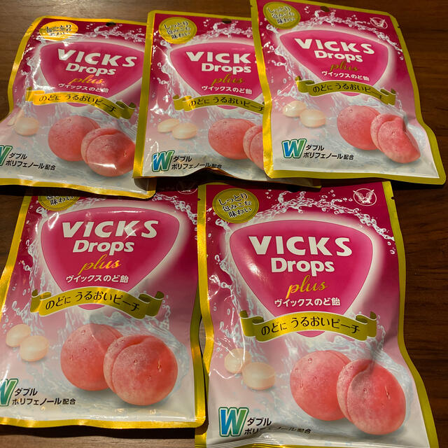 大正製薬(タイショウセイヤク)のVICKS Drops のどにうるおいピーチ 食品/飲料/酒の食品(菓子/デザート)の商品写真