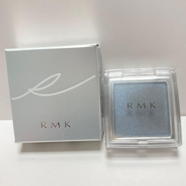 RMK(アールエムケー)のRMK インジーニアスアイズ N  04 グレー 12月購入 コスメ/美容のベースメイク/化粧品(アイシャドウ)の商品写真