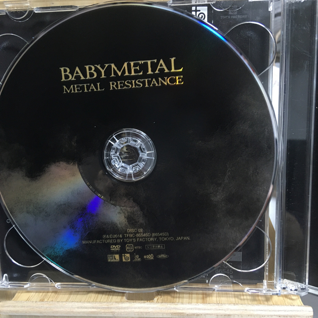 BABYMETAL(ベビーメタル)のMETAL RESISTANCE（初回生産限定盤） エンタメ/ホビーのCD(ポップス/ロック(邦楽))の商品写真