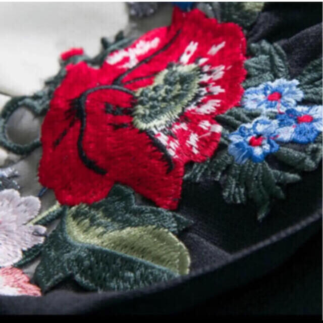 GRACE CONTINENTAL - 完売💠GG花柄刺繍ワンピース ドレス グッチ