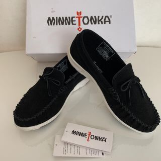 ミネトンカ(Minnetonka)の【新品】ミネトンカ★MINNETONKA★LUCA スウェードモカシン(スリッポン/モカシン)