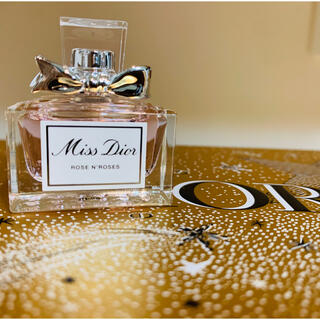 クリスチャンディオール(Christian Dior)の Dior ミスディオール　2020 ミニ香水　5ml  ローズ&ローズ(その他)