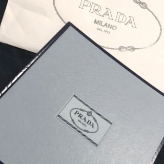 プラダ(PRADA)のプラダ　カタログスカーフ(ファッション)