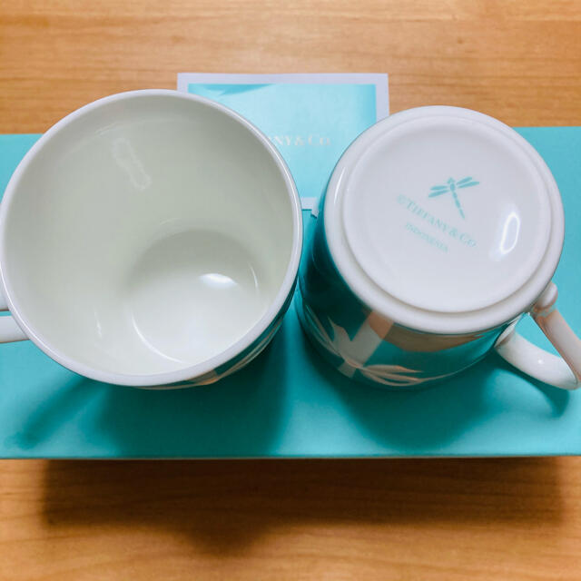 Tiffany & Co.(ティファニー)のティファニー　ブルーボックス　マグカップ　2個　新品　食器　ブルーリボン　リボン インテリア/住まい/日用品のキッチン/食器(食器)の商品写真