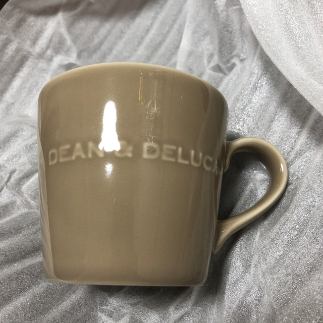 DEAN & DELUCA(ディーンアンドデルーカ)のDEAN&DELUCA モーニングマグ　アーモンドベージュ　マグカップ インテリア/住まい/日用品のキッチン/食器(グラス/カップ)の商品写真