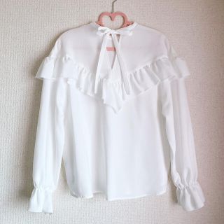 グレイル(GRL)の値下げ♡GRL 前後2wayリボンフリルブラウス 白 トップス 人気 SALE(シャツ/ブラウス(長袖/七分))