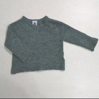 プチバトー(PETIT BATEAU)のpetitbateau 肩ボタンニット セーター(ニット/セーター)