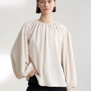 ドゥーズィエムクラス(DEUXIEME CLASSE)のtoteme トーテム　Pomerance blouse ブラウス(シャツ/ブラウス(長袖/七分))