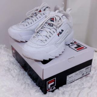 フィラ(FILA)のFILA スニーカー ホワイトダッドスニーカー ２３．５cm 流行りスニーカー☆(スニーカー)