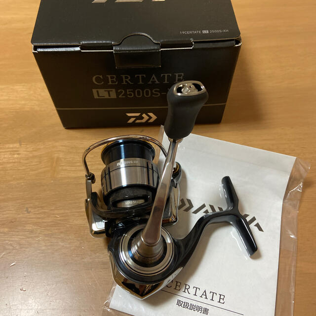 最終価格‼︎ Daiwa 19セルテート　リールのサムネイル