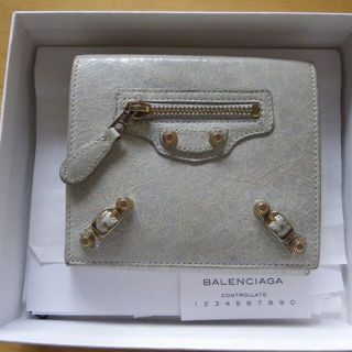 バレンシアガ(Balenciaga)のご専用　お値下げ💛バレンシアガ　財布　二つ折り　ライトグレー　箱あり(財布)