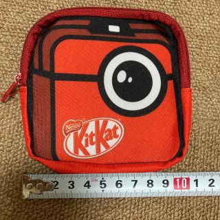 ネスレ(Nestle)の【新品】キットカットのポーチ(ポーチ)