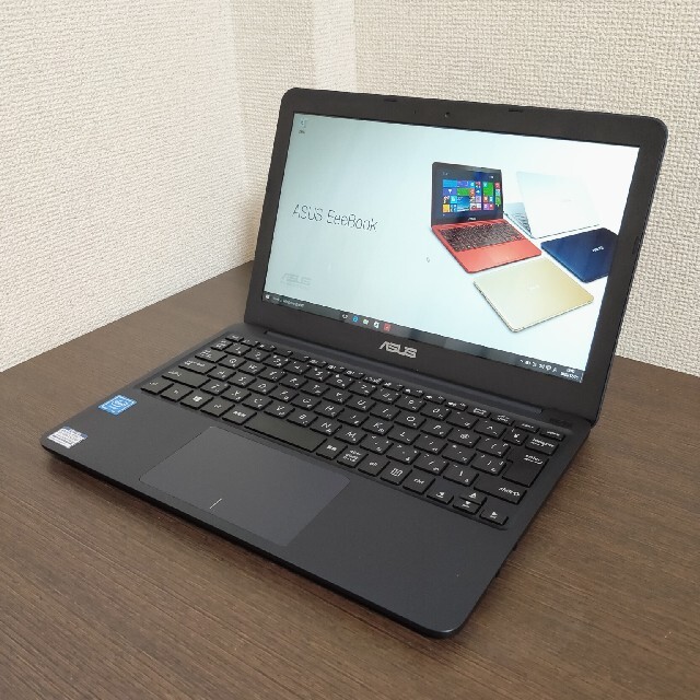 ASUS EeeBook X205TA eMMC32GB SDカード ケース付