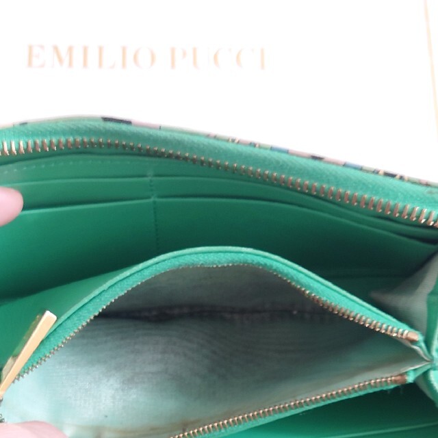 EMILIO PUCCI(エミリオプッチ)のエミリオプッチ 長財布 レディースのファッション小物(財布)の商品写真