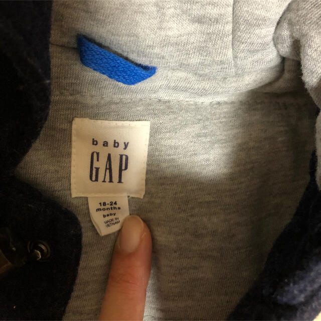 babyGAP(ベビーギャップ)のbaby GAP  ダッフルコート　90cm キッズ/ベビー/マタニティのキッズ服男の子用(90cm~)(コート)の商品写真