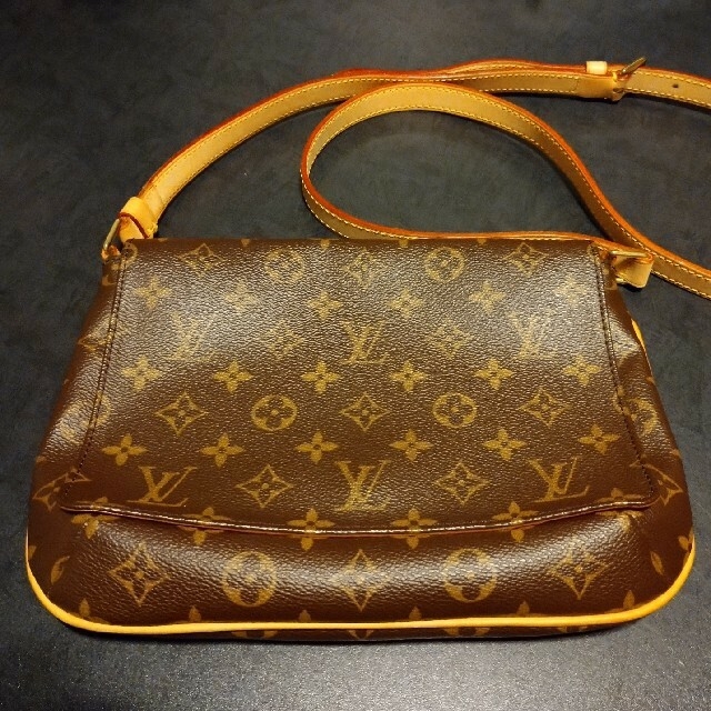 新春価格☆LOUIS VUITTON/モノグラム　ミュゼットタンゴ ロングバッグ