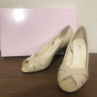 ダイアナ(DIANA)の【hanacco様専用】DIANAエナメルパンプス(21cm)(ハイヒール/パンプス)