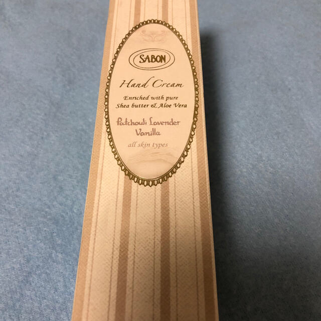 SABON(サボン)の【値下】SABONハンドクリーム パチュリ•ラベンダー・バニラ コスメ/美容のボディケア(ハンドクリーム)の商品写真