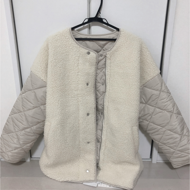 最終値下げ　大人気ボア×キルティングリバーシブル中綿coat　 レディースのジャケット/アウター(ノーカラージャケット)の商品写真