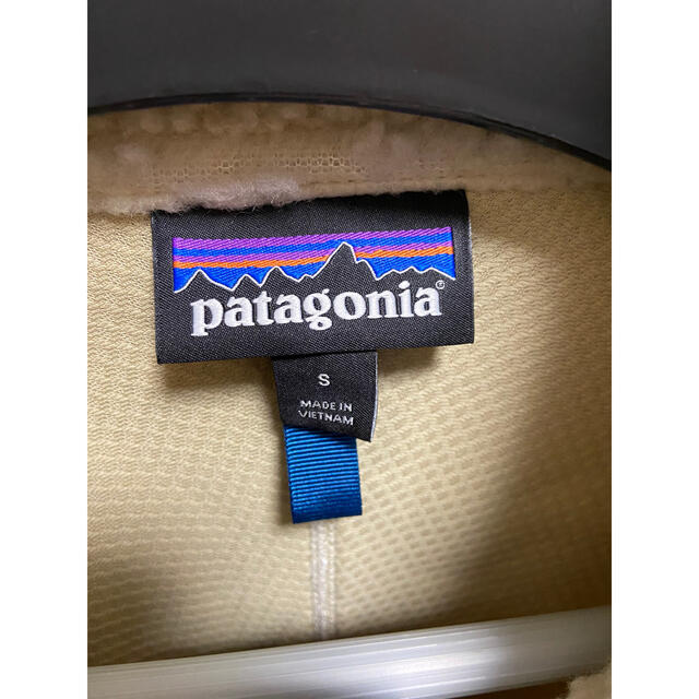 patagonia(パタゴニア)のパタゴニア レトロX ナチュラル　Sサイズ メンズのジャケット/アウター(ブルゾン)の商品写真